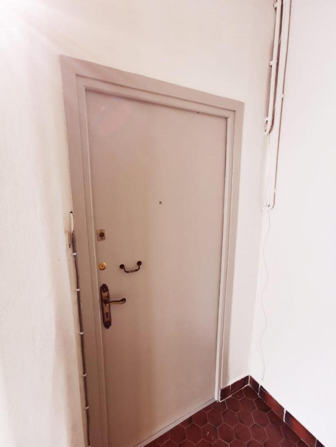 Appartement Pres De La Gare Rer C-Spacieux 4 Pieces Étampes المظهر الخارجي الصورة
